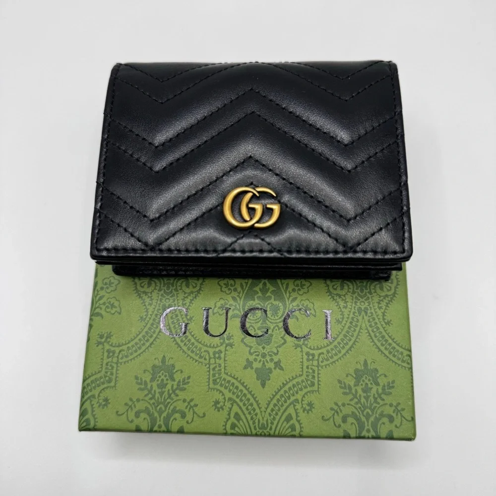 Gucci Black Quilted Leather Card Holder with Gold GG